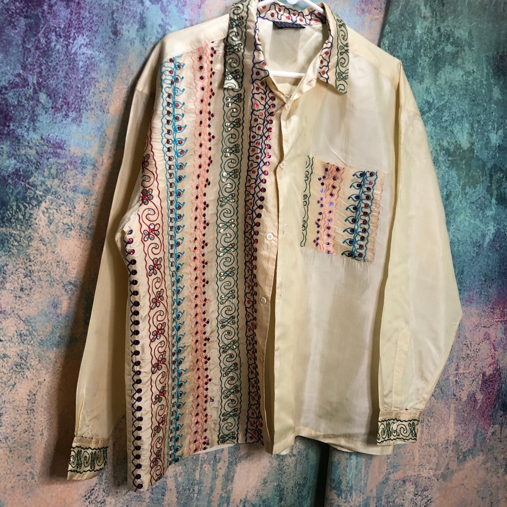 📍 IDEA+ Folklore men shirt with Sequins📍